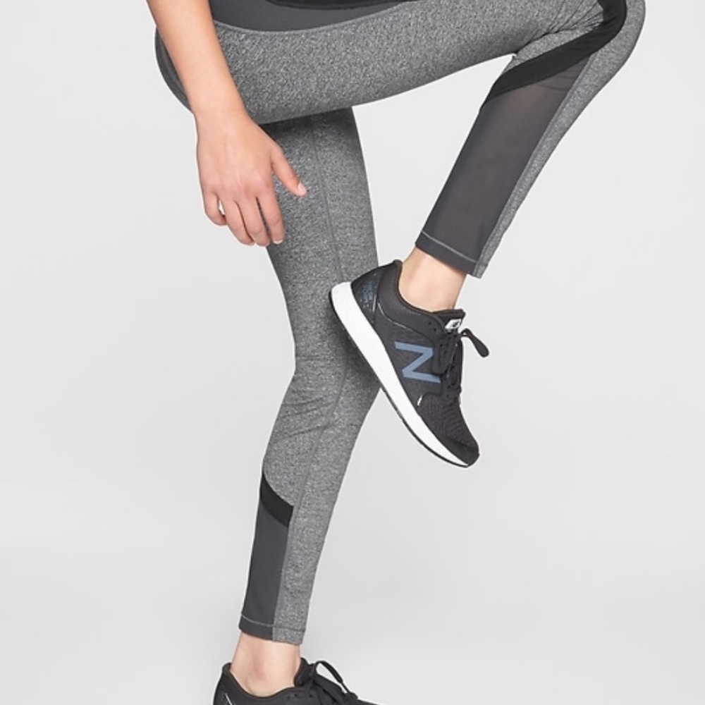 Athleta Junior’s Grey & Black Activewear Leggings